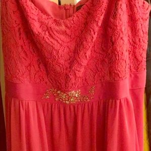 🚨SPRING CLEANING SALE🚨 coral full length dress